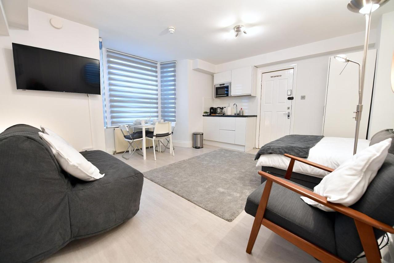 London Studios Very Close To Central Line Underground Shepherds Bush And Westfield Newly Refurbished 外观 照片