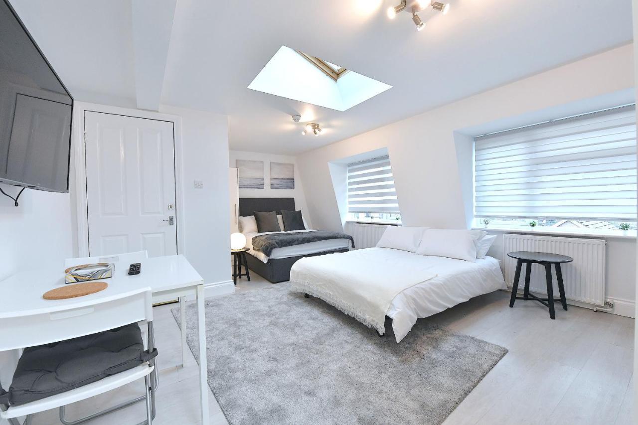 London Studios Very Close To Central Line Underground Shepherds Bush And Westfield Newly Refurbished 外观 照片